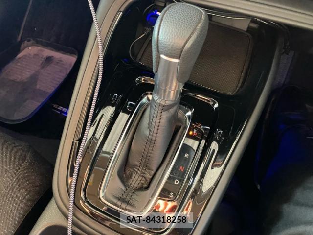 Honda VEZEL 2022-04 8369558-18