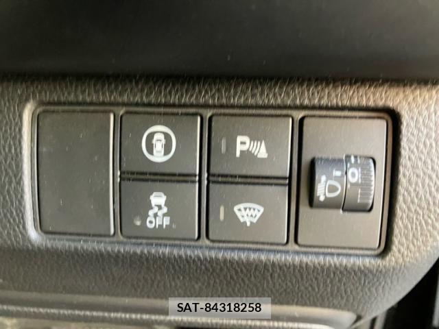Honda VEZEL 2022-04 8369558-20