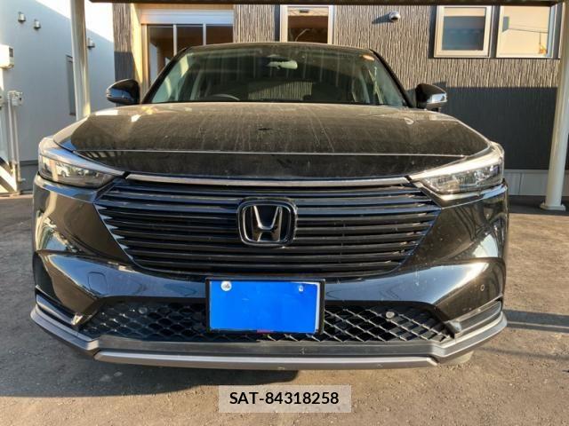 Honda VEZEL 2022-04 8369558-2
