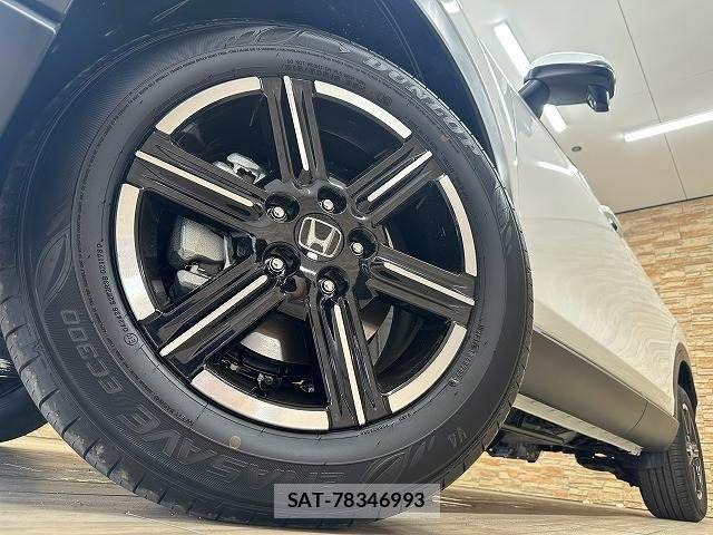 Honda VEZEL 2026-07 8486224-18