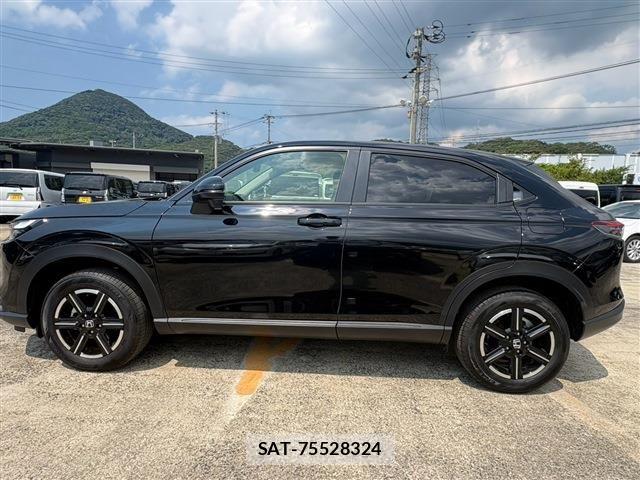 Honda VEZEL 2025-09 8629517-10