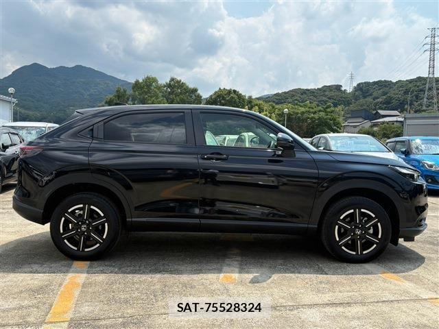 Honda VEZEL 2025-09 8629517-14