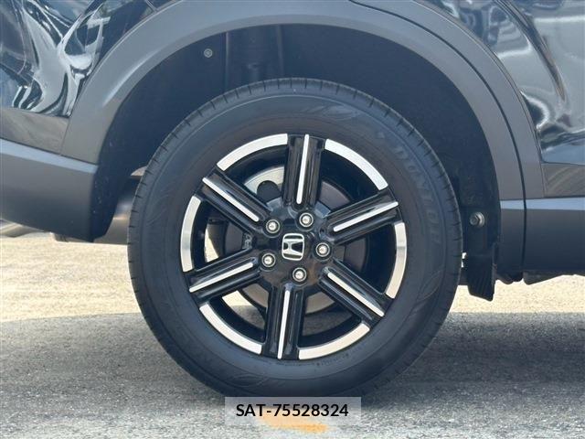 Honda VEZEL 2025-09 8629517-15