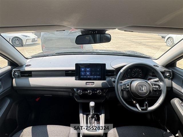 Honda VEZEL 2025-09 8629517-1