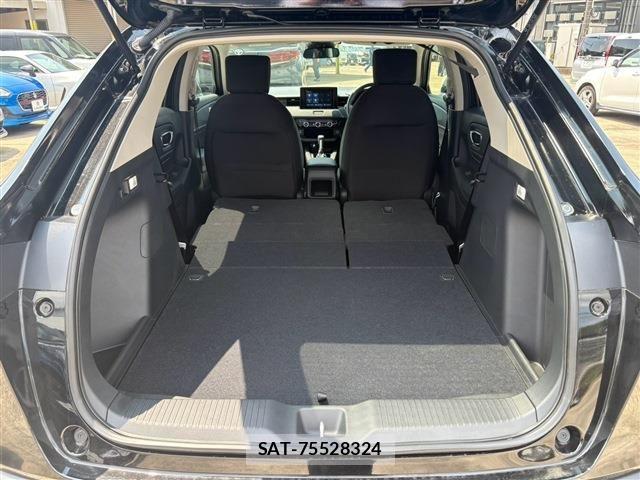 Honda VEZEL 2025-09 8629517-6