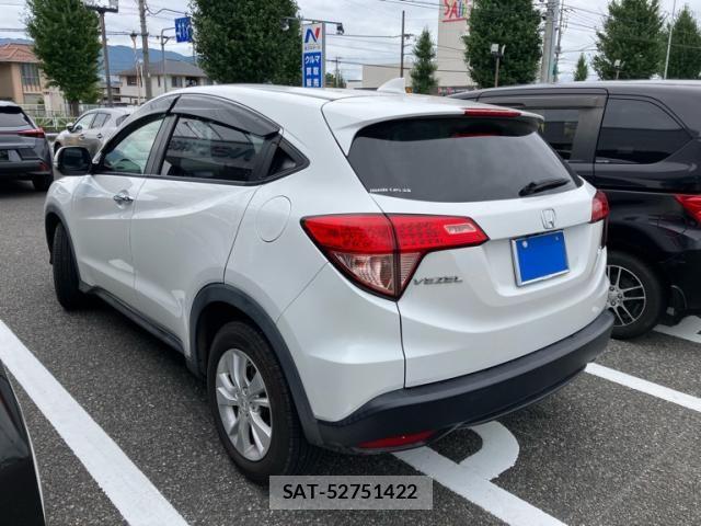 Honda VEZEL 2017-10 8797813-3