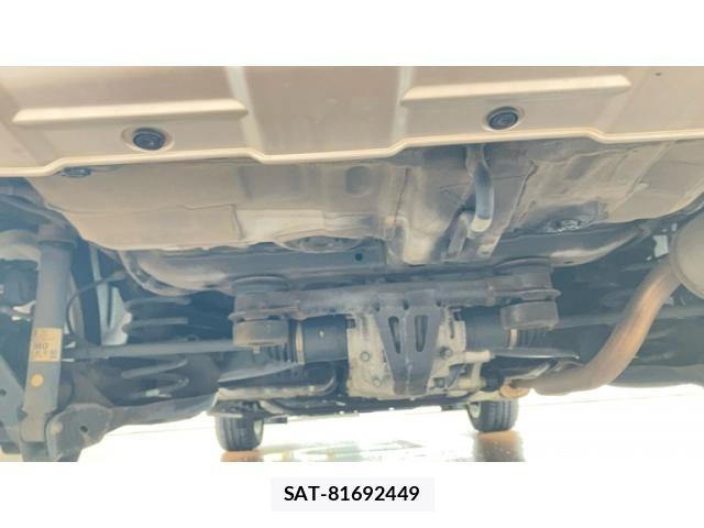 Honda VEZEL 2016-05 8797814-9