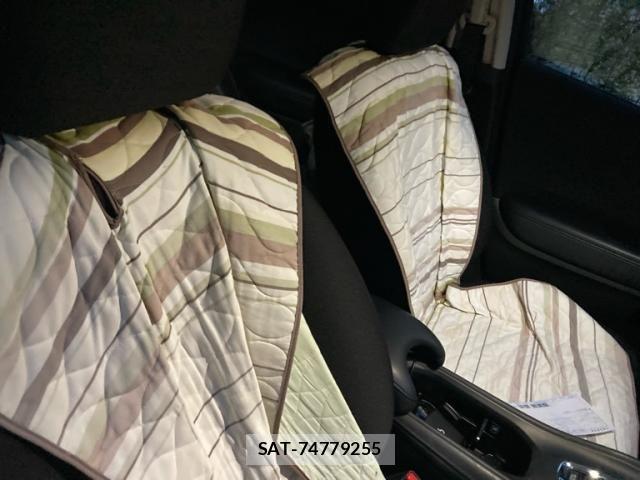 Honda VEZEL 2014-12 8832271-12