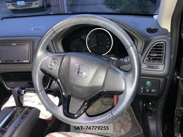 Honda VEZEL 2014-12 8832271-15
