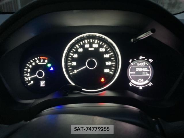 Honda VEZEL 2014-12 8832271-16