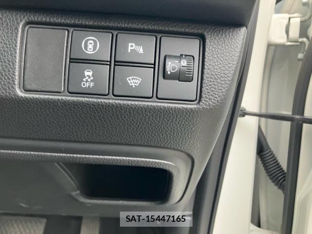 Honda VEZEL 2024-03 8882762-18
