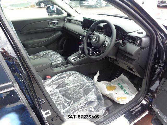 Honda VEZEL 2026-06 8882761-1