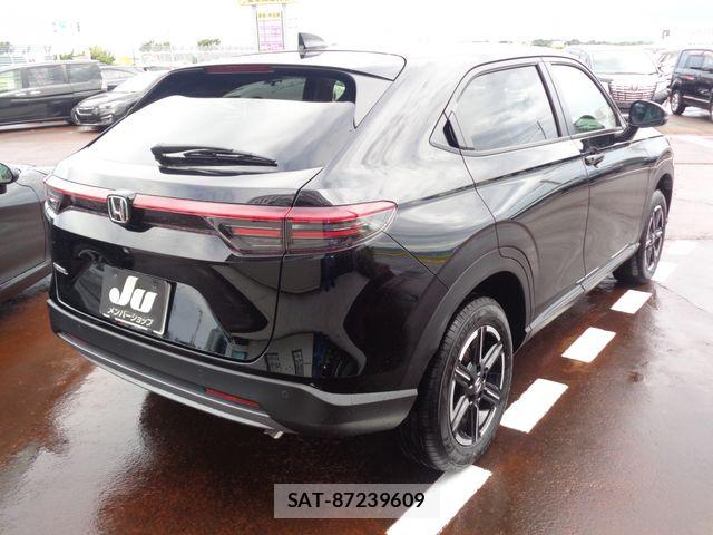 Honda VEZEL 2026-06 8882761-2
