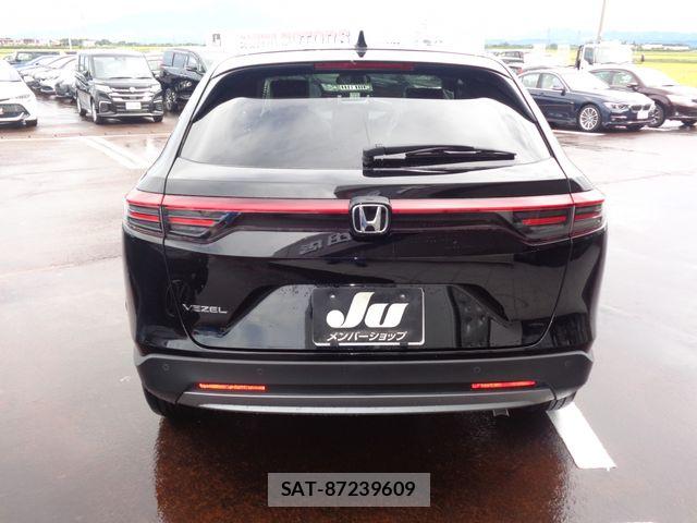 Honda VEZEL 2026-06 8882761-6