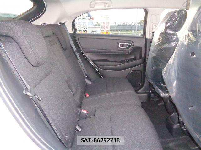 Honda VEZEL 2026-06 8882760-10