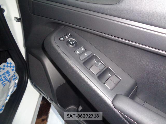 Honda VEZEL 2026-06 8882760-20