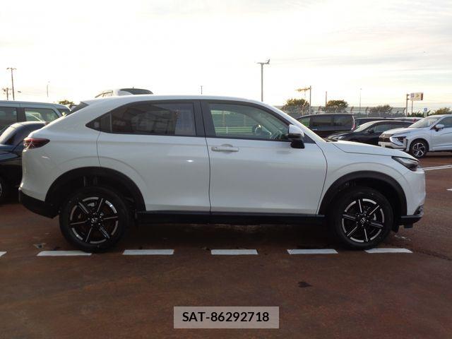 Honda VEZEL 2026-06 8882760-4