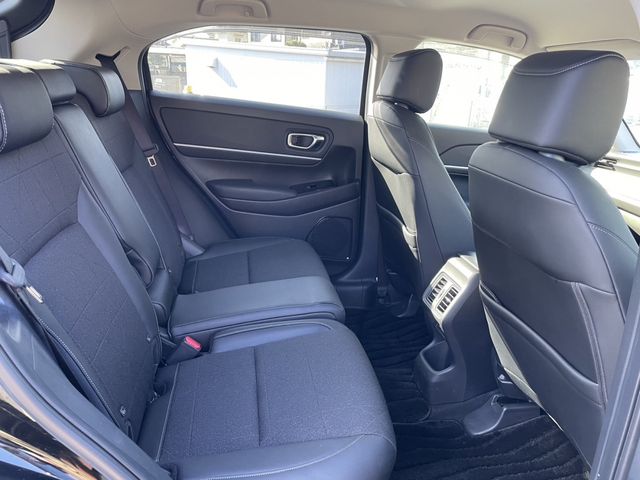 Honda VEZEL 2023-03 664759-17