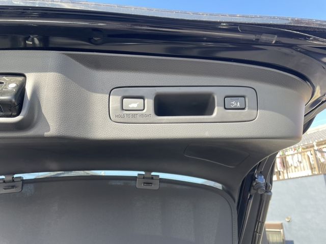 Honda VEZEL 2023-03 664759-18
