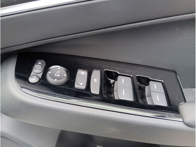 Honda VEZEL 2023-09 3779107-16