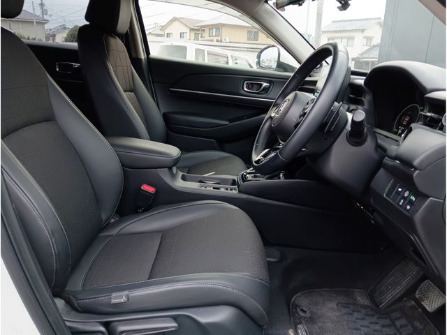 Honda VEZEL 2023-09 3779107-8