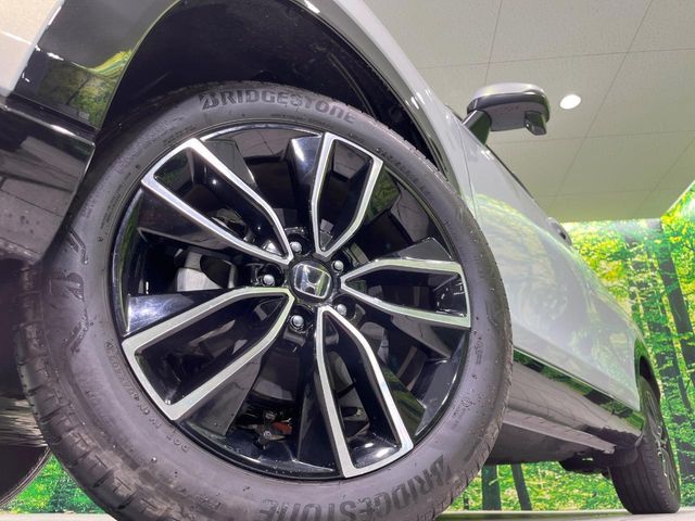 Honda VEZEL 2024-02 4050996-12