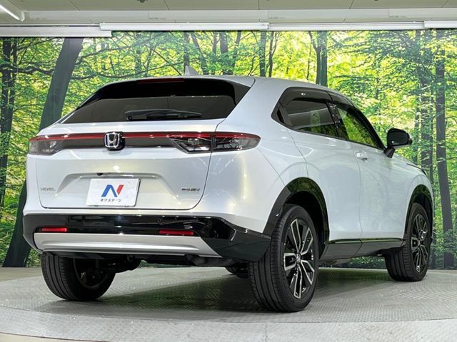 Honda VEZEL 2021-12 4759069-17