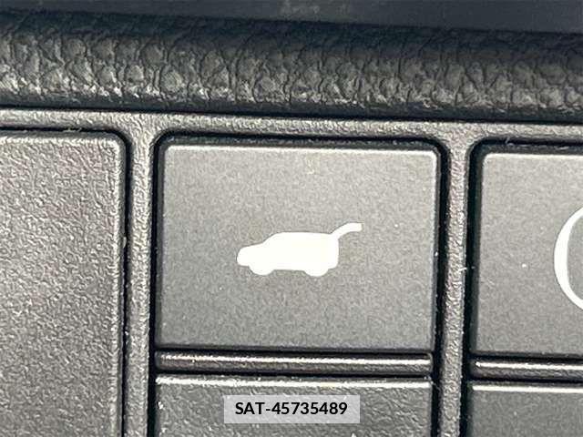 Honda VEZEL 2022-03 4992669-17