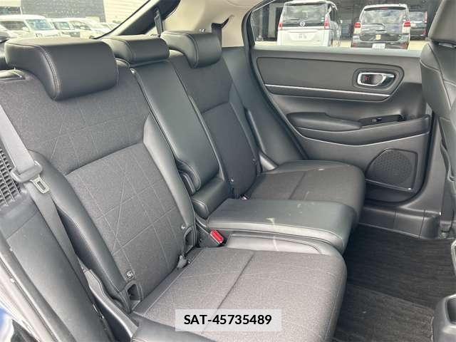 Honda VEZEL 2022-03 4992669-24