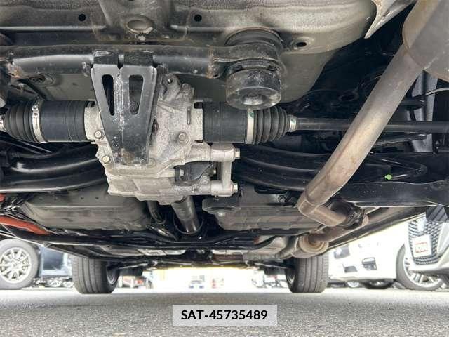 Honda VEZEL 2022-03 4992669-28
