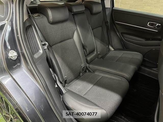 Honda VEZEL 2021-06 5881825-9