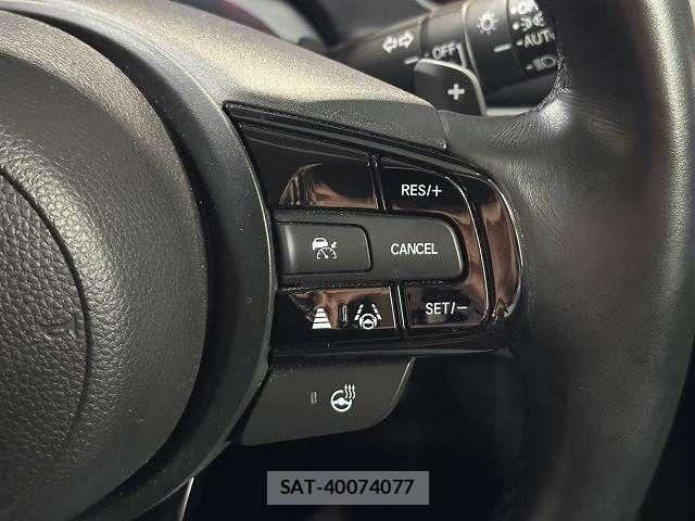 Honda VEZEL 2021-06 5881825-4