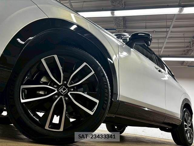 Honda VEZEL 2021-11 5881799-11