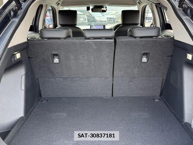 Honda VEZEL 2023-09 5881888-13