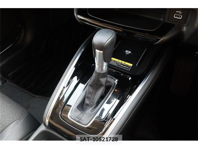Honda VEZEL 2024-07 5881755-20