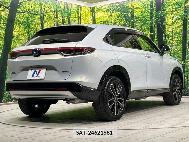 Honda VEZEL 2021-04 6248177-16