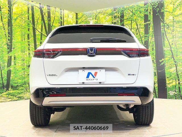 Honda VEZEL 2024-09 6266240-14