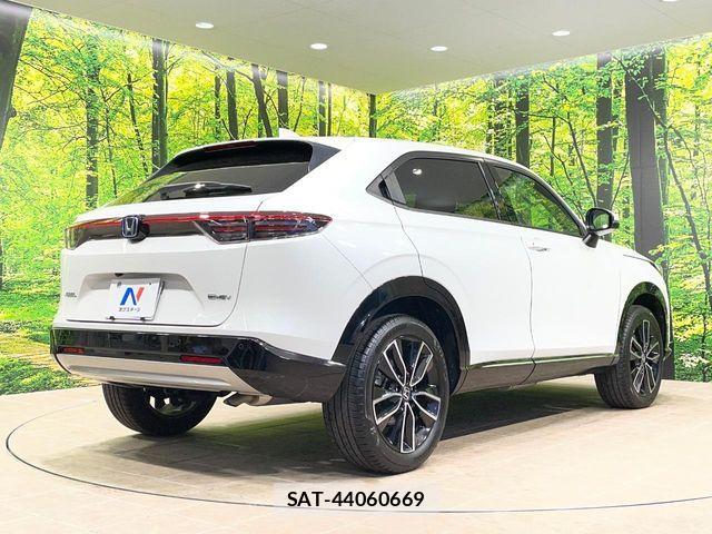 Honda VEZEL 2024-09 6266240-16