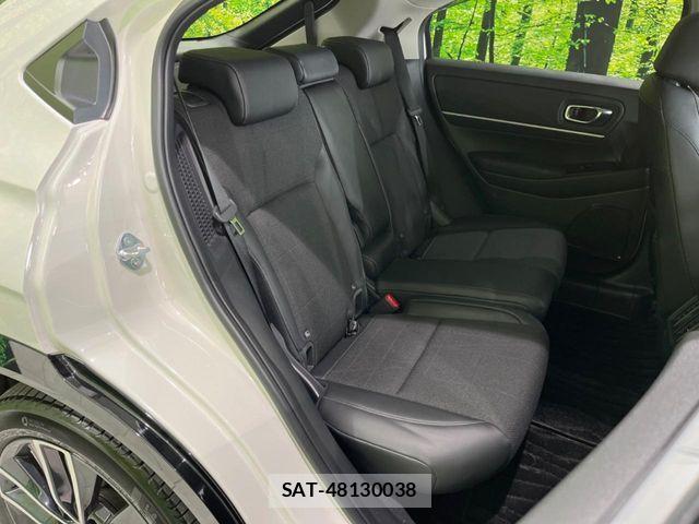 Honda VEZEL 2022-04 6527898-9