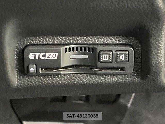 Honda VEZEL 2022-04 6527898-7