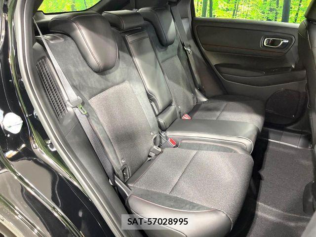 Honda VEZEL 2026-03 6547221-11
