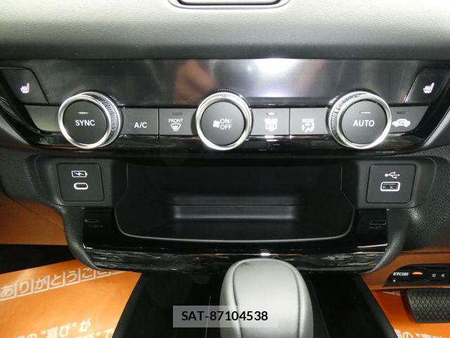 Honda VEZEL 2025-12 6615433-9