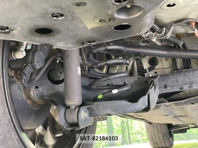 Honda VEZEL 2021-04 6615453-19
