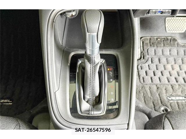 Honda VEZEL 2022-07 6642836-18