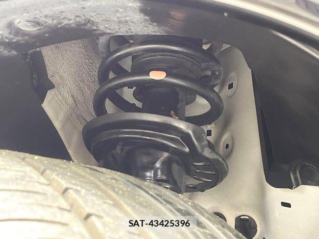 Honda VEZEL 2021-06 6691335-19