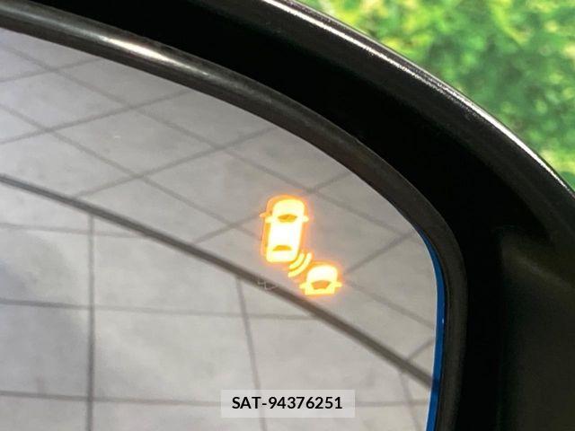 Honda VEZEL 2023-01 6717641-5