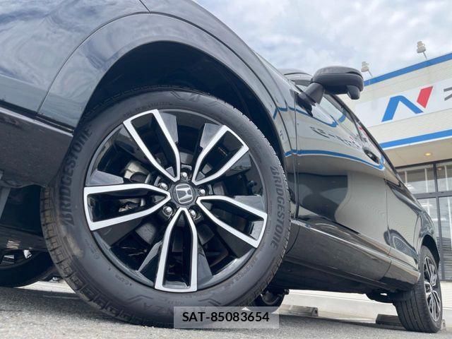 Honda VEZEL 2023-07 6717624-13