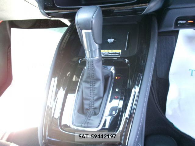 Honda VEZEL 2024-06 6753731-16