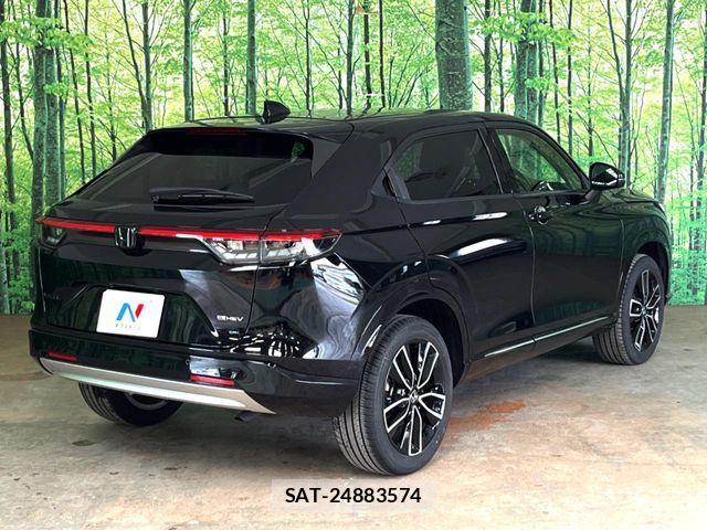 Honda VEZEL 2023-08 6753749-16