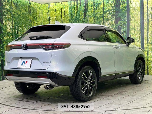 Honda VEZEL 2025-08 6753730-16